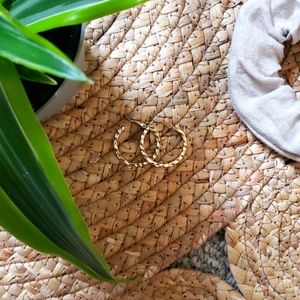 🖤 Hammered gold medium hoop earrings